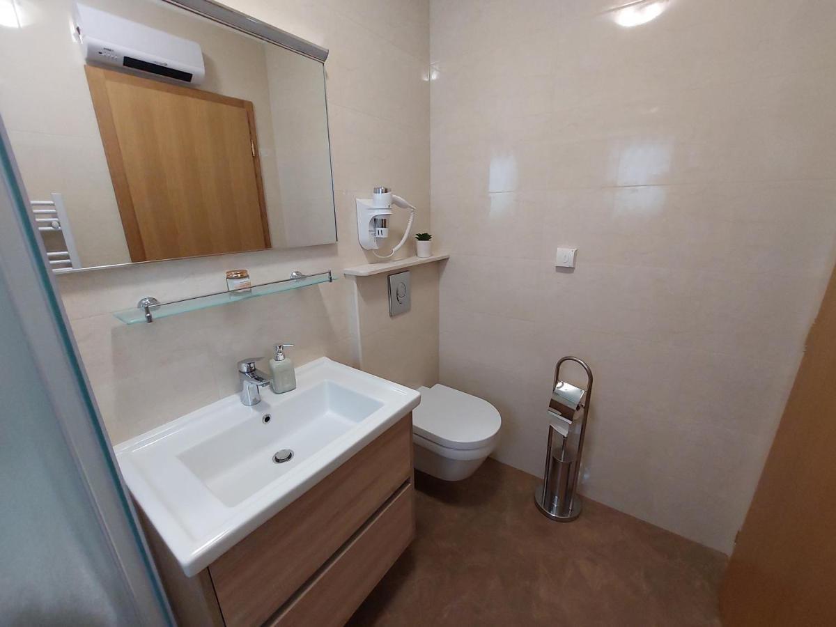 Apartments Spilan มลินี ภายนอก รูปภาพ